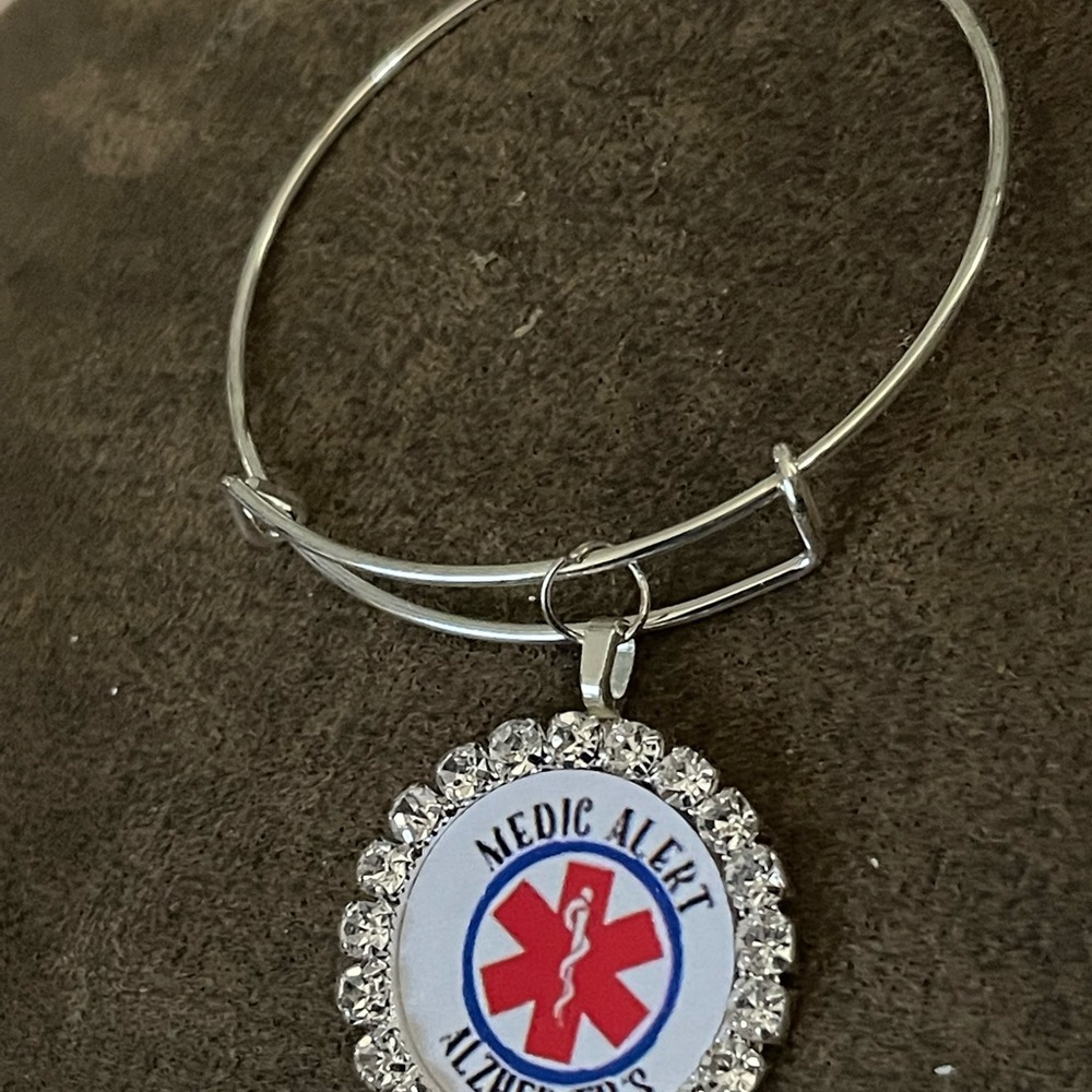 Alzheimer’s alert bracelet